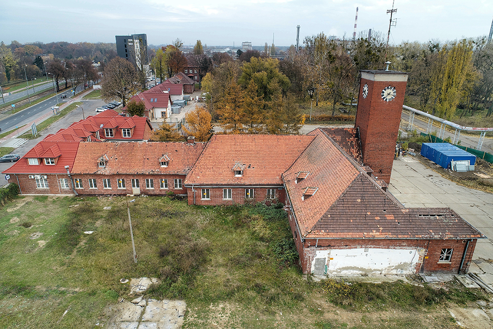 Fot. 3. Hala rozciągarek. Wydział Jedwabiu I.